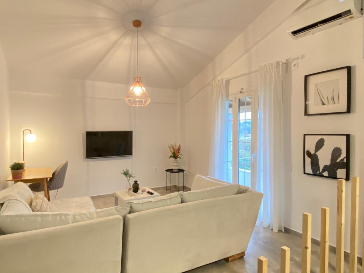 Casa Brucie - New Stylish Apartment In Corfu! Kanali  Exterior photo